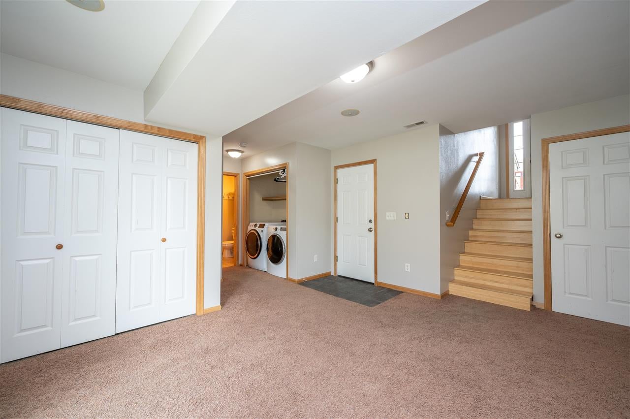 157 South Park Ridge Road North Liberty, IA 52317 - Photo 17 of 31 Gallery Image 17