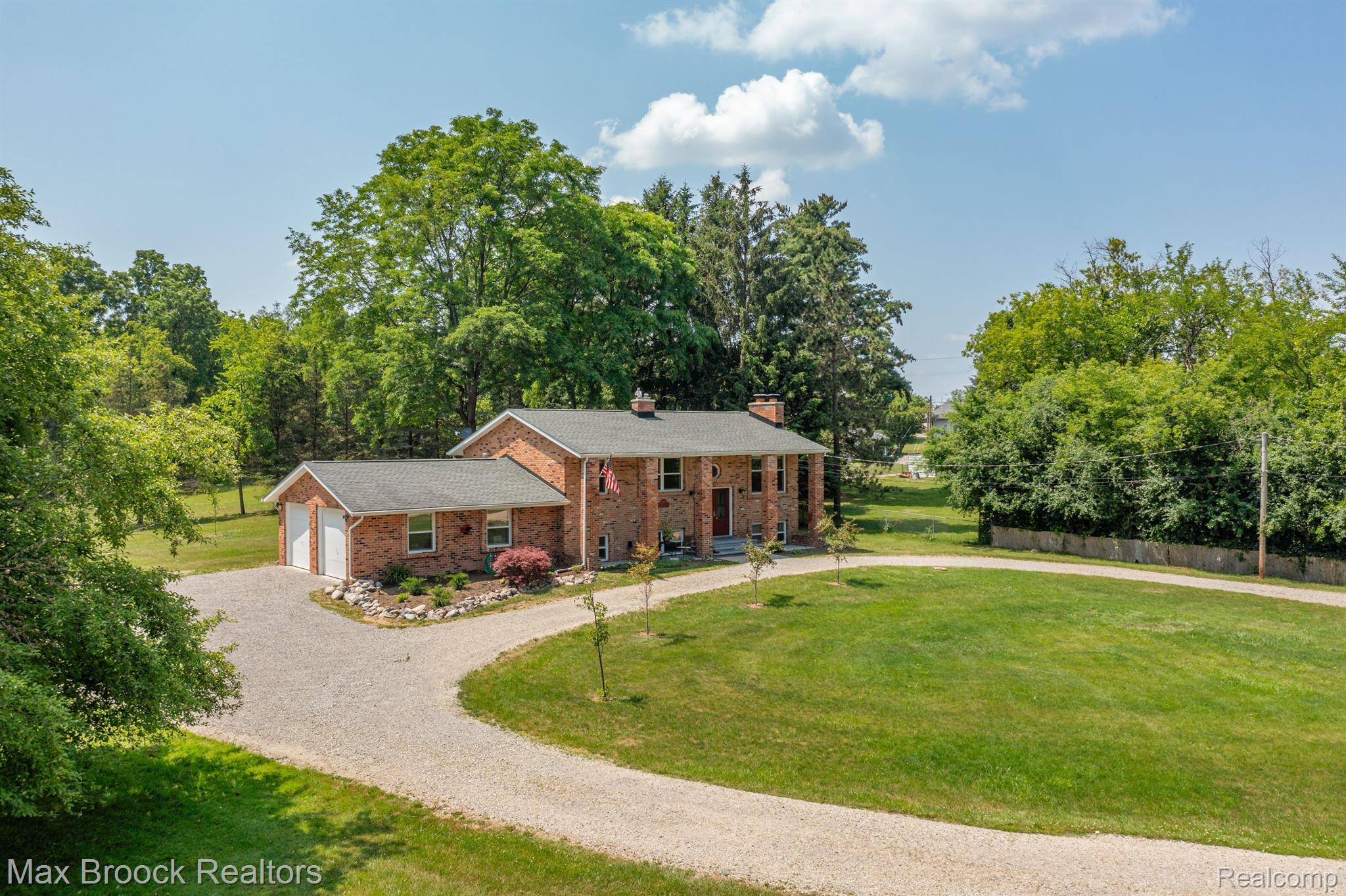 3100 Hartung Avenue Rochester, MI 48309 - Photo 3 of 30 Gallery Image 3