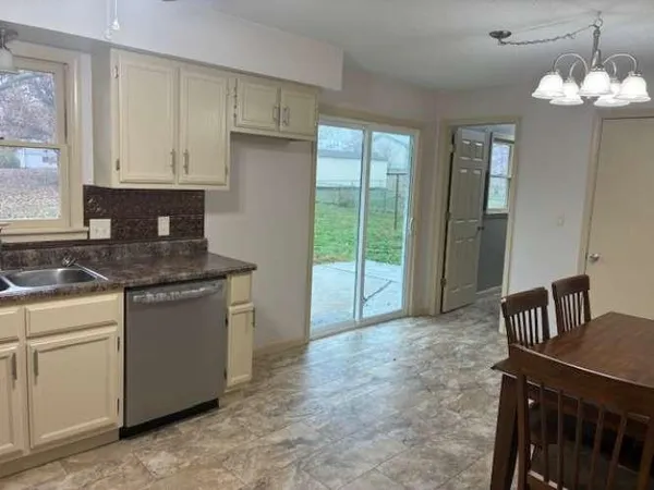 $175,500 | 118 Crescent Drive, Lincoln, MO 65338