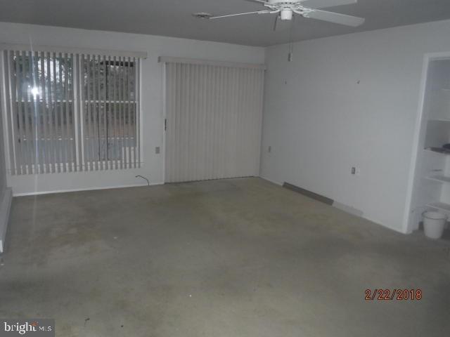 44B Stage Road, Unit B Manahawkin, NJ 08050 - Photo 2 of 9 Gallery Image 2