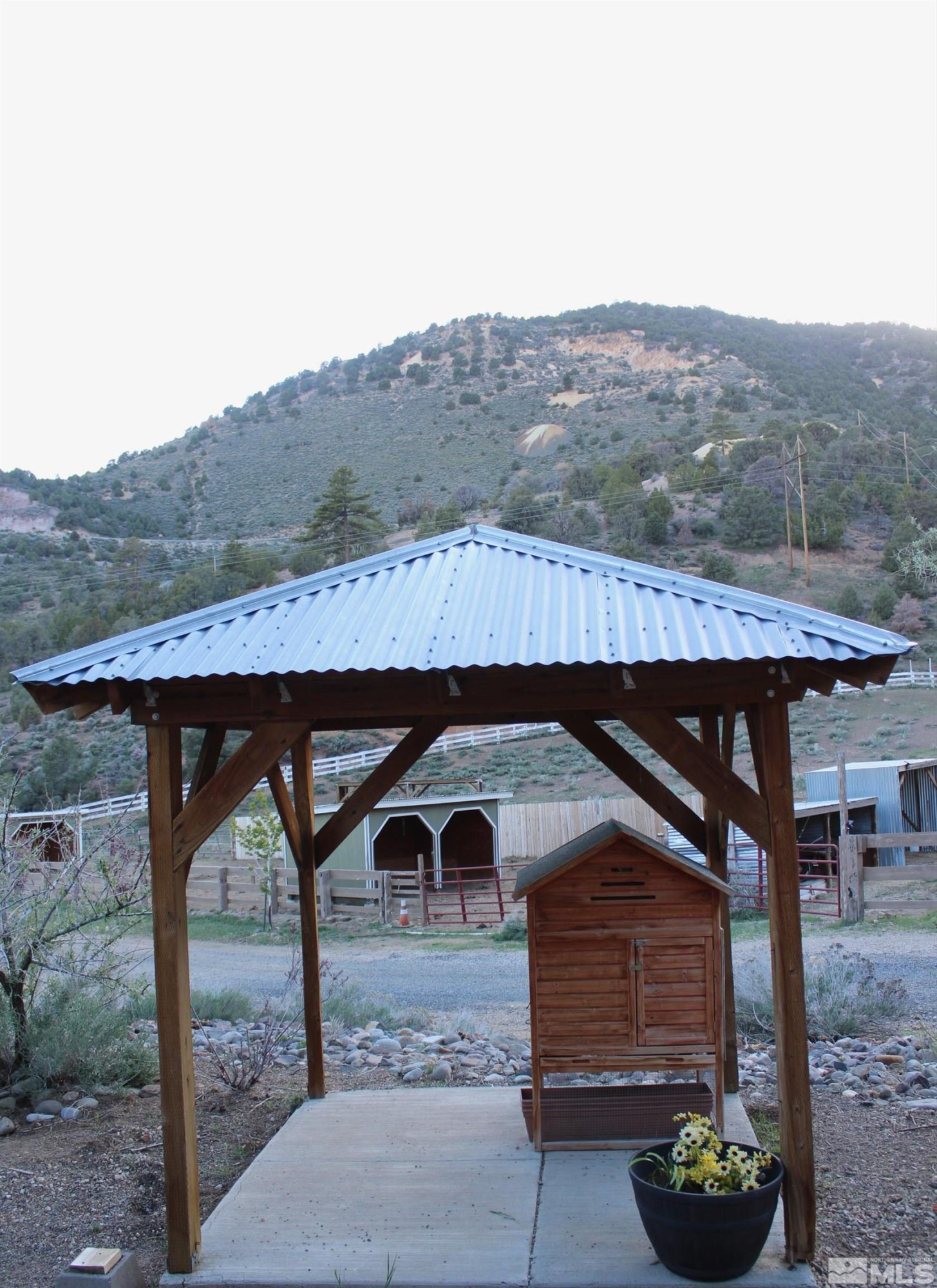 426 North Seven Mile Canyon Road Reno, NV 89521 - Photo 9 of 40 Photo 9