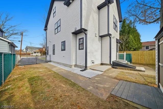 $850,000 | 10 Buena Road, Parsippany, NJ 07054