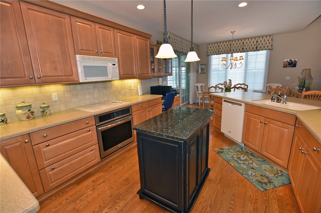 53 Brantley Way Perinton, NY 14526 - Photo 19 of 50