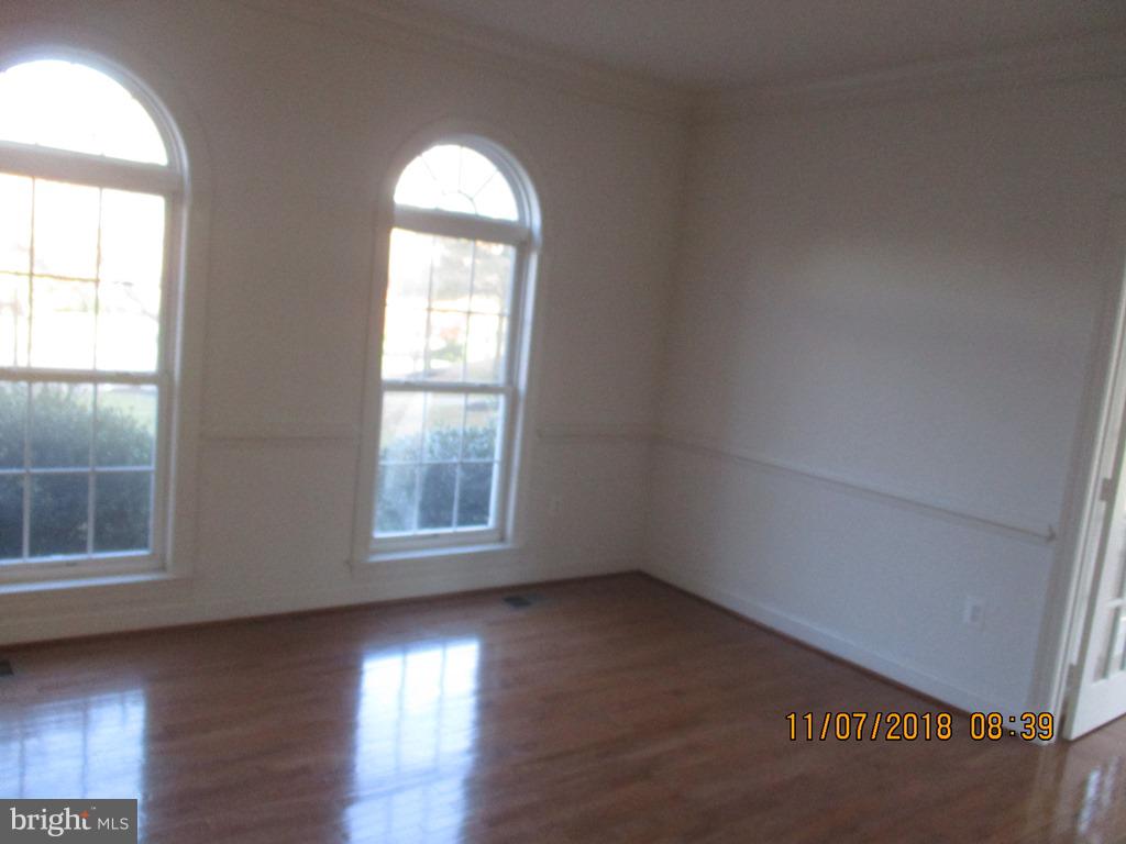 2905 Northern Dancer Road Bowie, MD 20721 - Photo 7 of 40 Gallery Image 7
