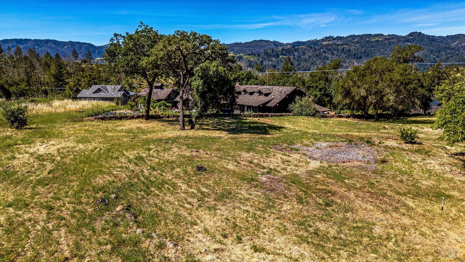 561 Mund Road St. Helena, CA 94574 - Photo 10 of 31