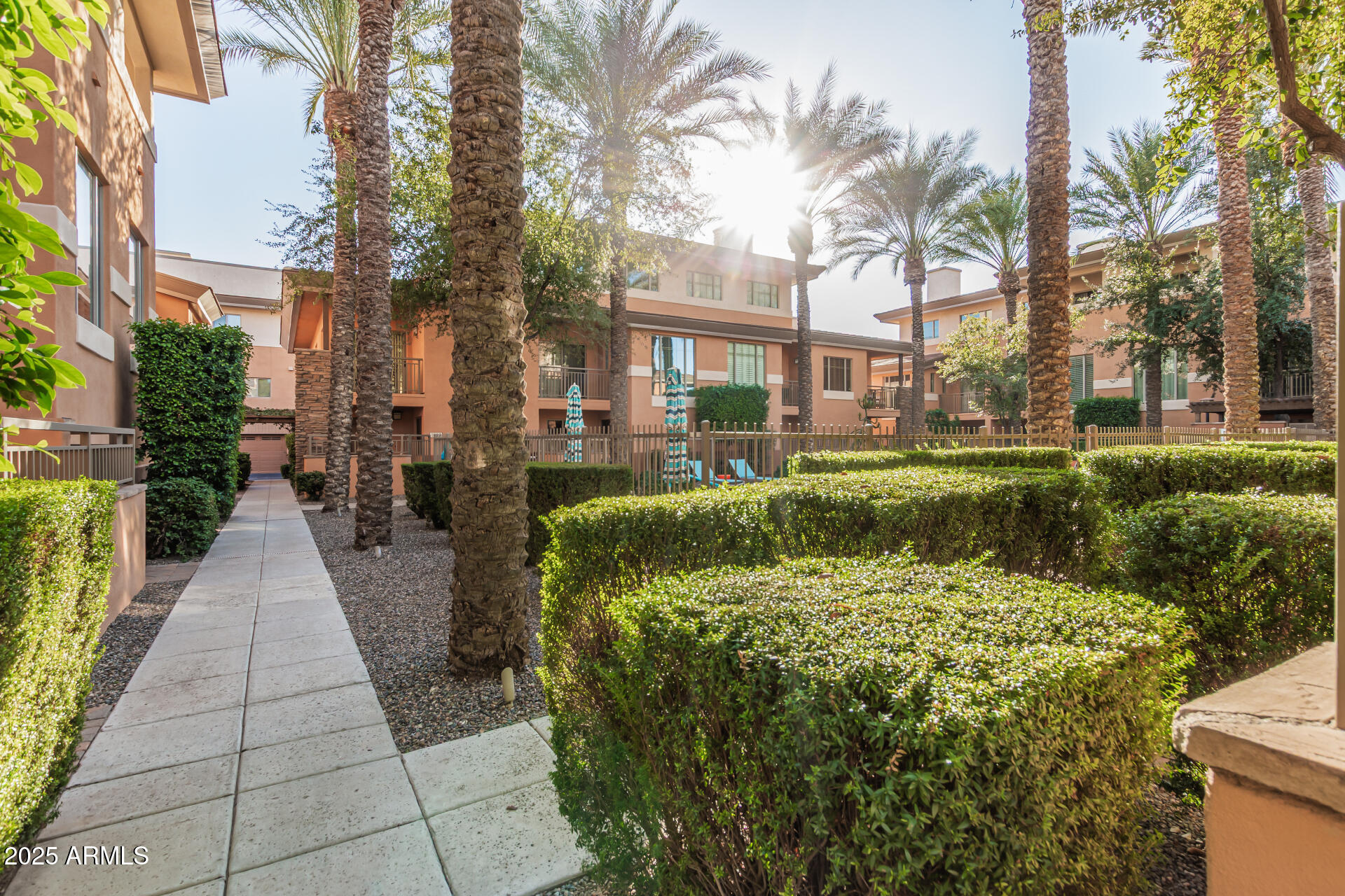 6940 East Cochise Road, Unit 1035 Paradise Valley, AZ 85253 - Photo 29 of 36 40 Cochise