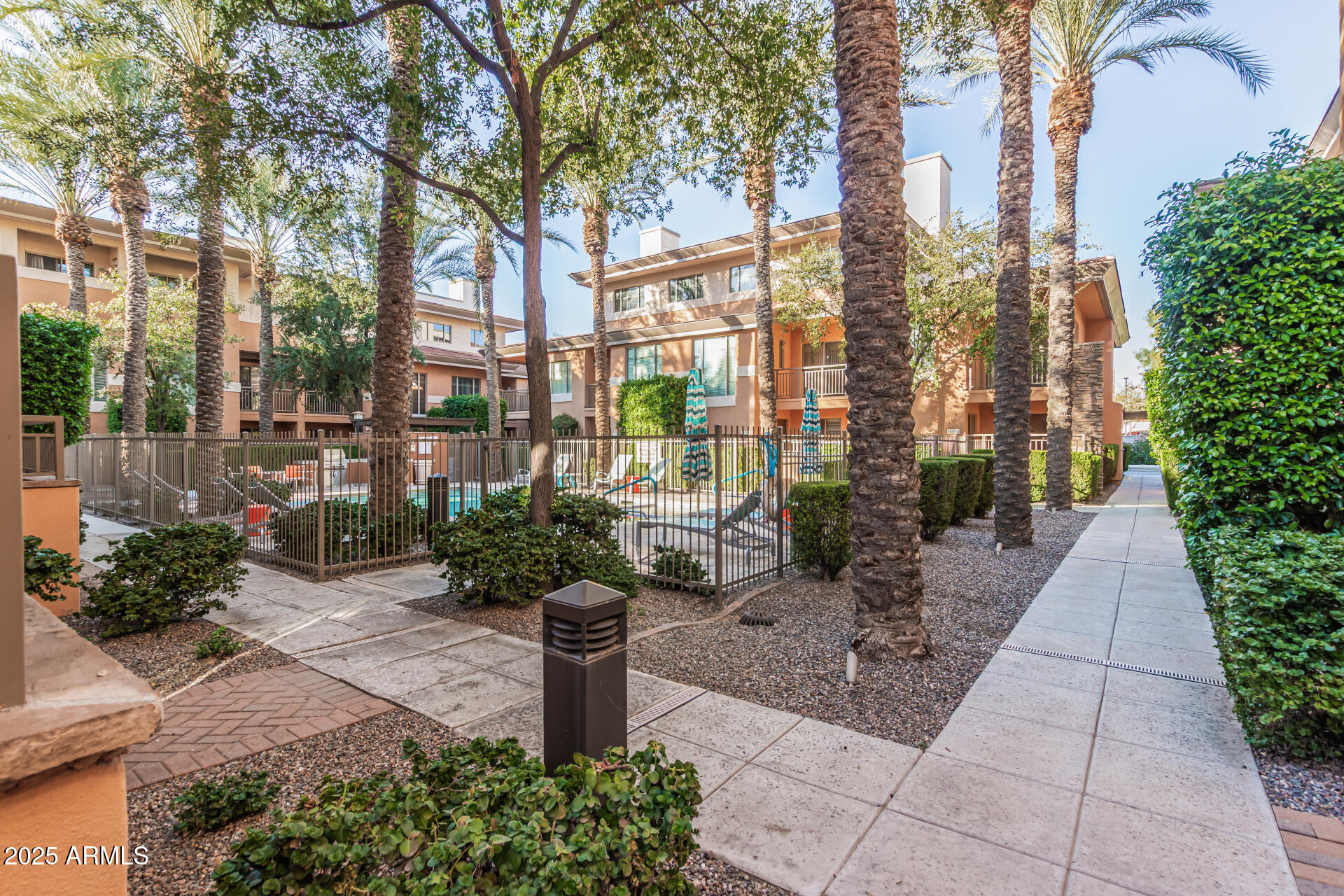 6940 East Cochise Road, Unit 1035 Paradise Valley, AZ 85253 - Photo 32 of 36 44 Cochise