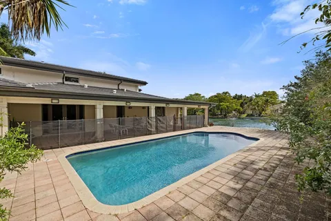 $2,095,000 | 3150 North 35th Street, Hollywood, FL 33021