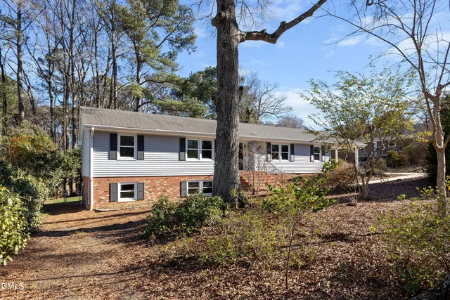 $599,900 | 1009 Wilshire Drive, Cary, NC 27511