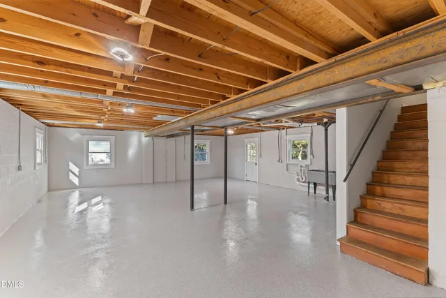 $599,900 | 1009 Wilshire Drive, Cary, NC 27511