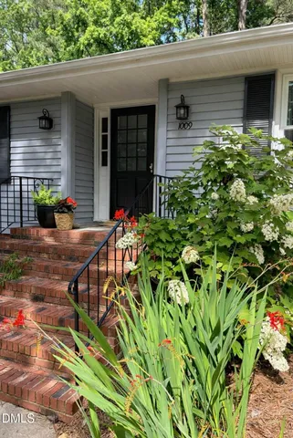 $599,900 | 1009 Wilshire Drive, Cary, NC 27511