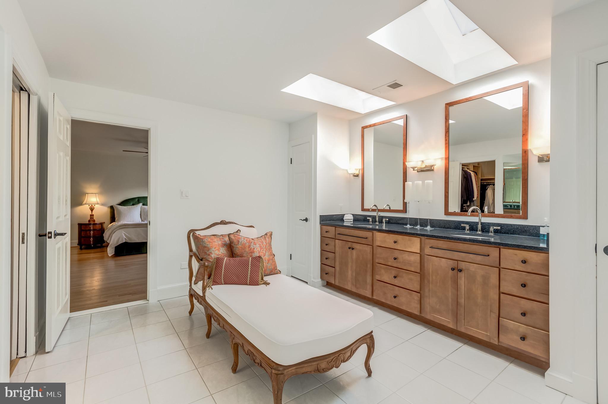 7253 Spring Side Way McLean, VA 22101 - Photo 25 of 47