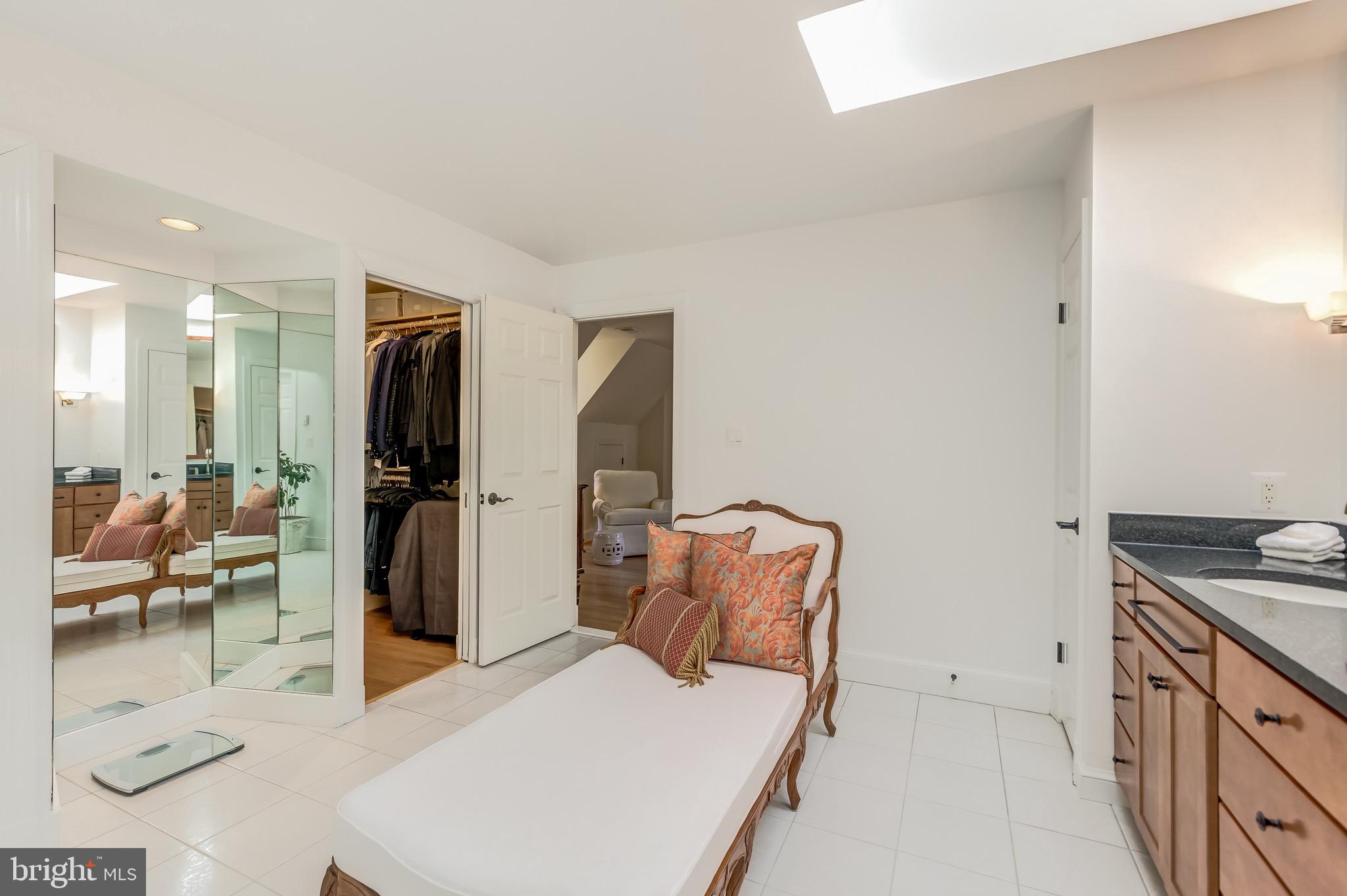 7253 Spring Side Way McLean, VA 22101 - Photo 26 of 47