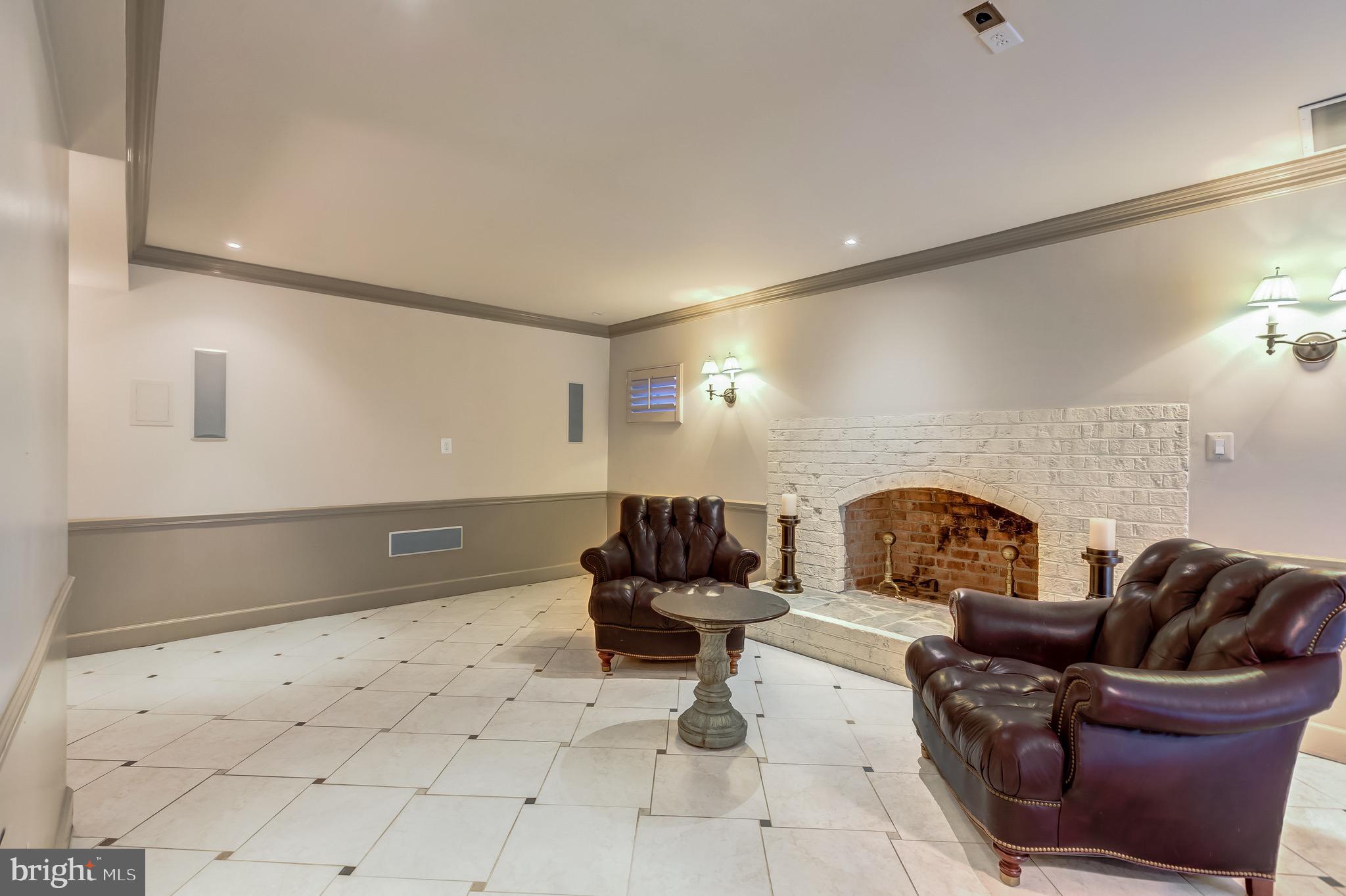 7253 Spring Side Way McLean, VA 22101 - Photo 39 of 47