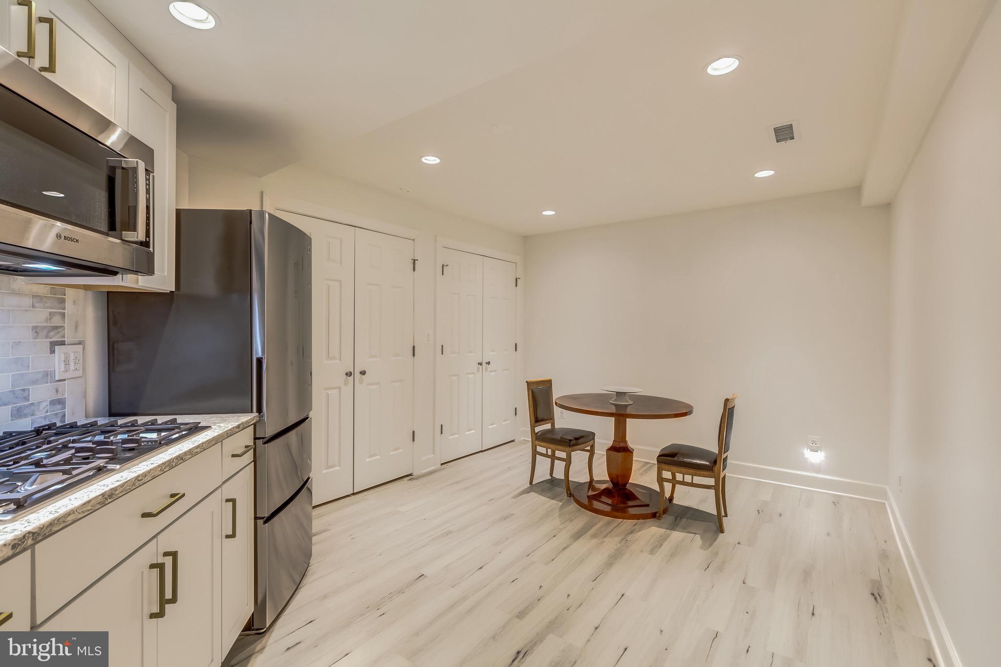 7253 Spring Side Way McLean, VA 22101 - Photo 41 of 47