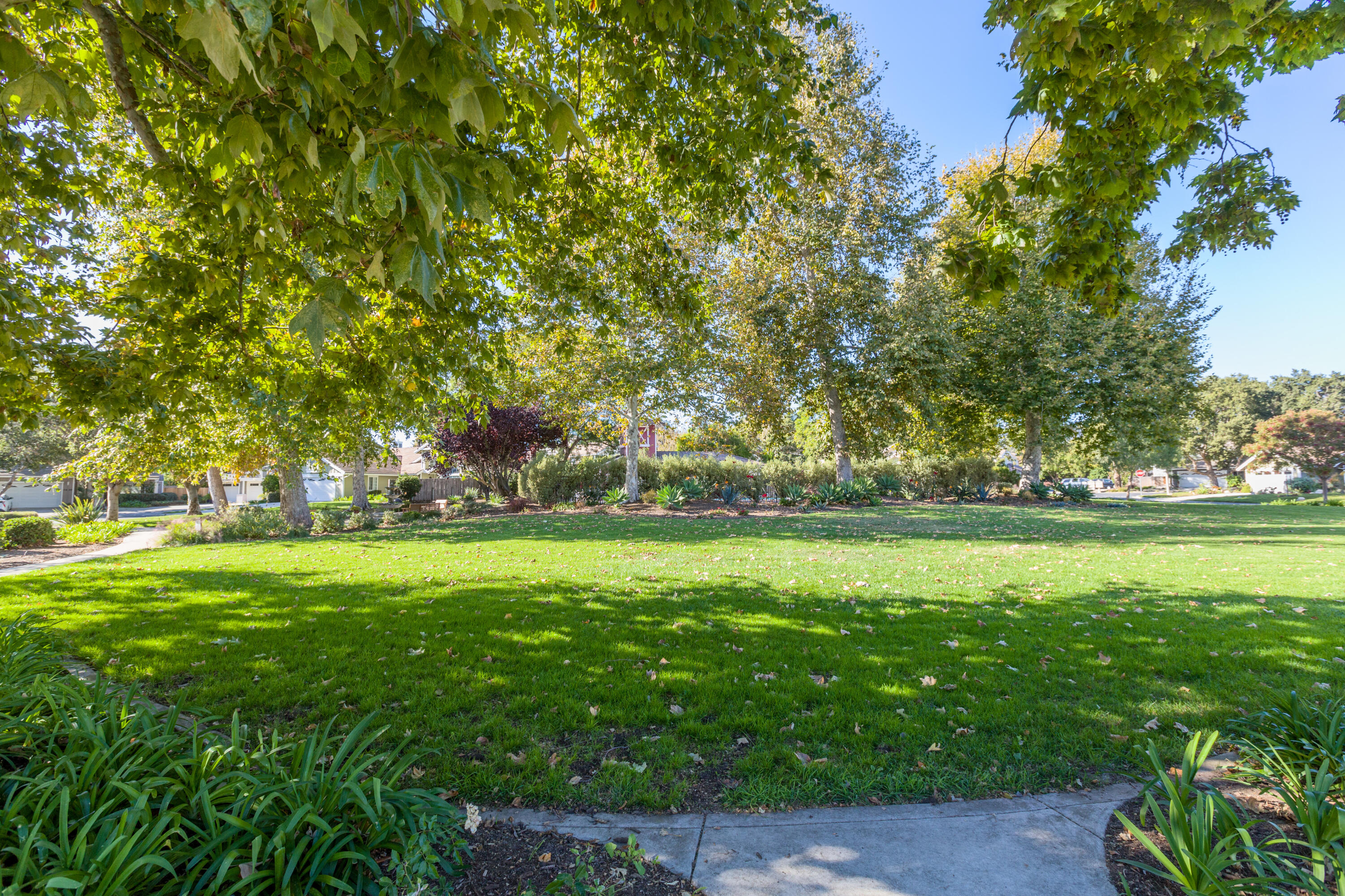 5013 Sungate Ranch Road Santa Barbara, CA 93111 - Photo 24 of 26 Community park