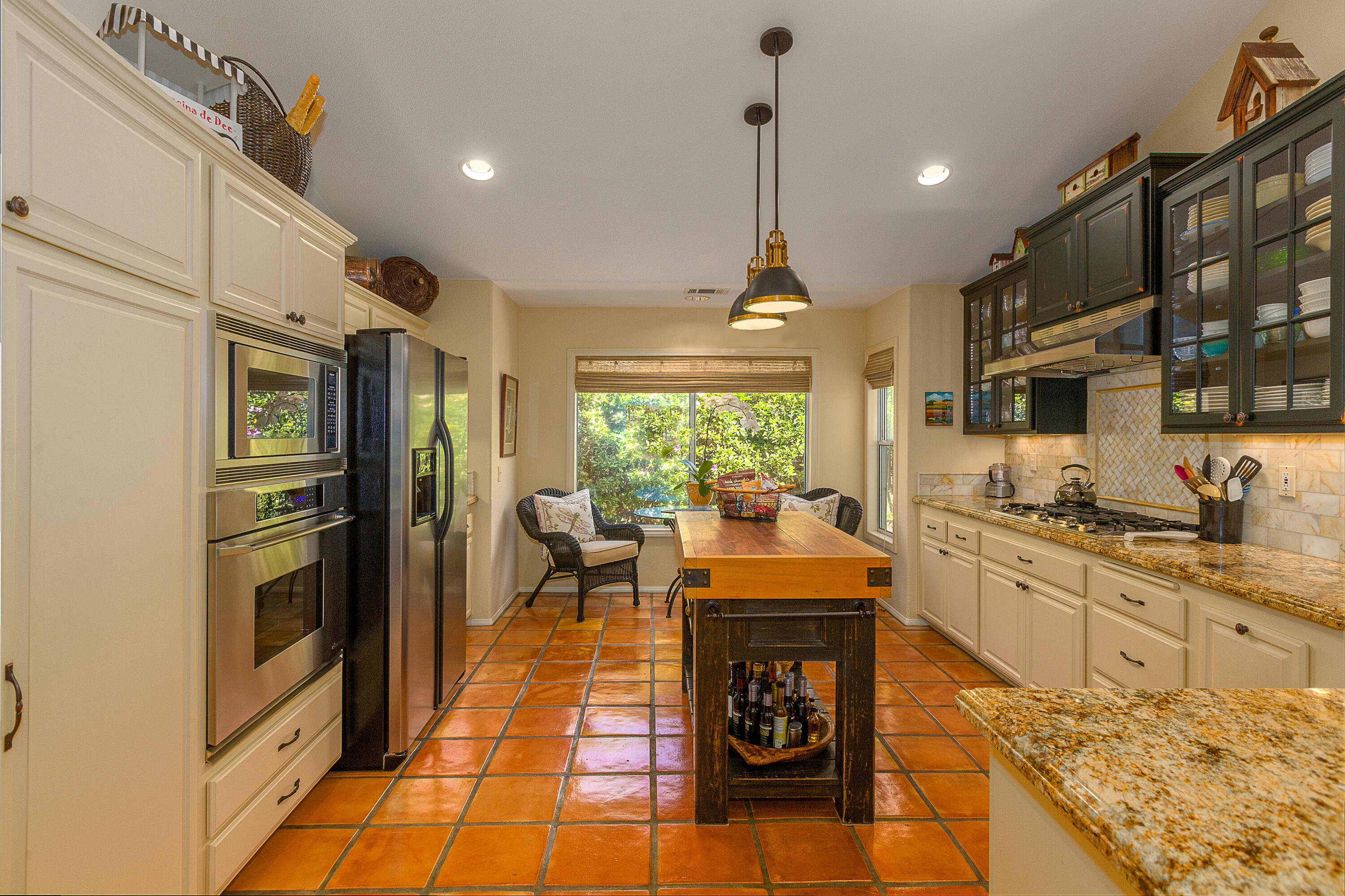 5013 Sungate Ranch Road Santa Barbara, CA 93111 - Photo 6 of 26 Kitchen