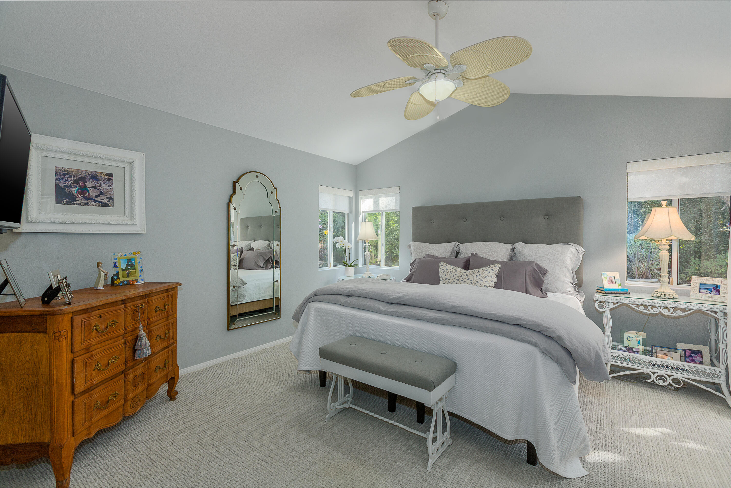 5013 Sungate Ranch Road Santa Barbara, CA 93111 - Photo 10 of 26 Primary bedroom