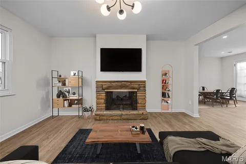 $349,900 | 1503 Wexford Avenue, Webster Groves, MO 63119