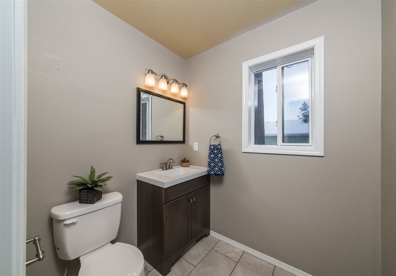 14616 North Lowe Road Mead, WA 99021 - Photo 11 of 20