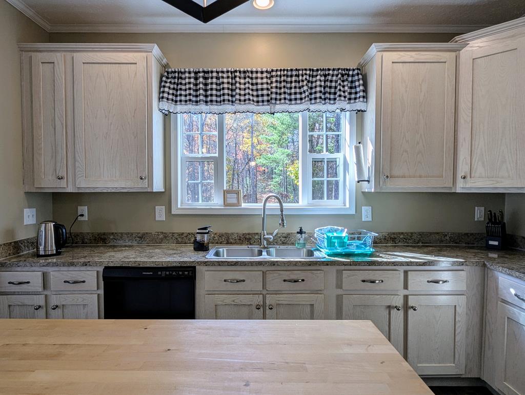 2656 Lone Ivy Road Stuart, VA 24171 - Photo 18 of 53 Gallery Image 18