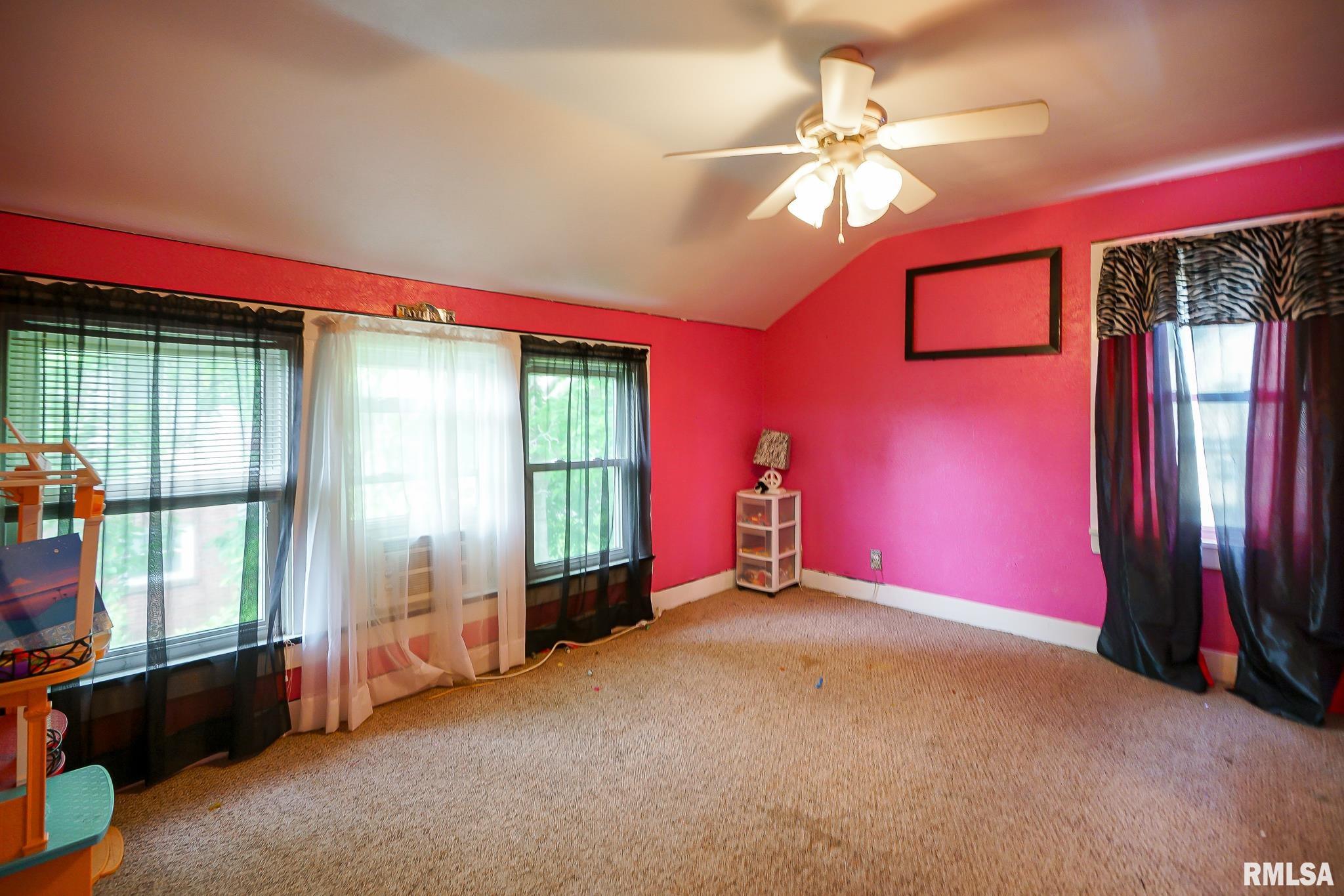 616 Summer Street Pekin, IL 61554 - Photo 29 of 38