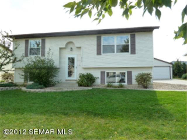 4414 10 Street Northwest Rochester, MN 55901 - Photo 3 of 26