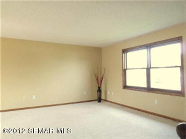 4414 10 Street Northwest Rochester, MN 55901 - Photo 5 of 26
