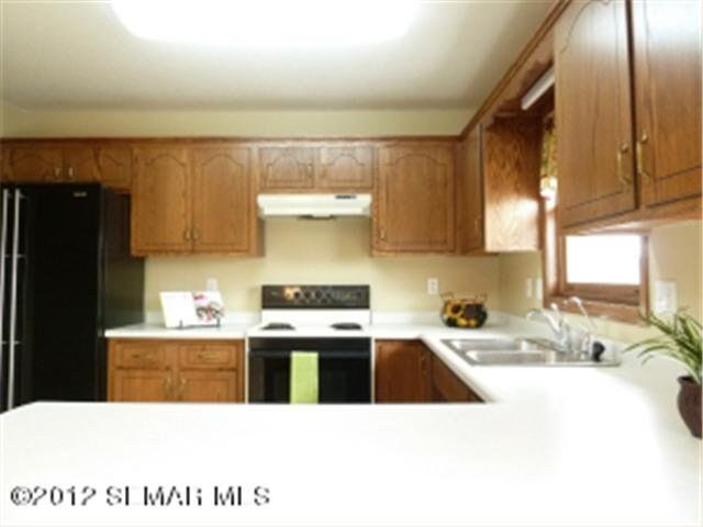 4414 10 Street Northwest Rochester, MN 55901 - Photo 8 of 26