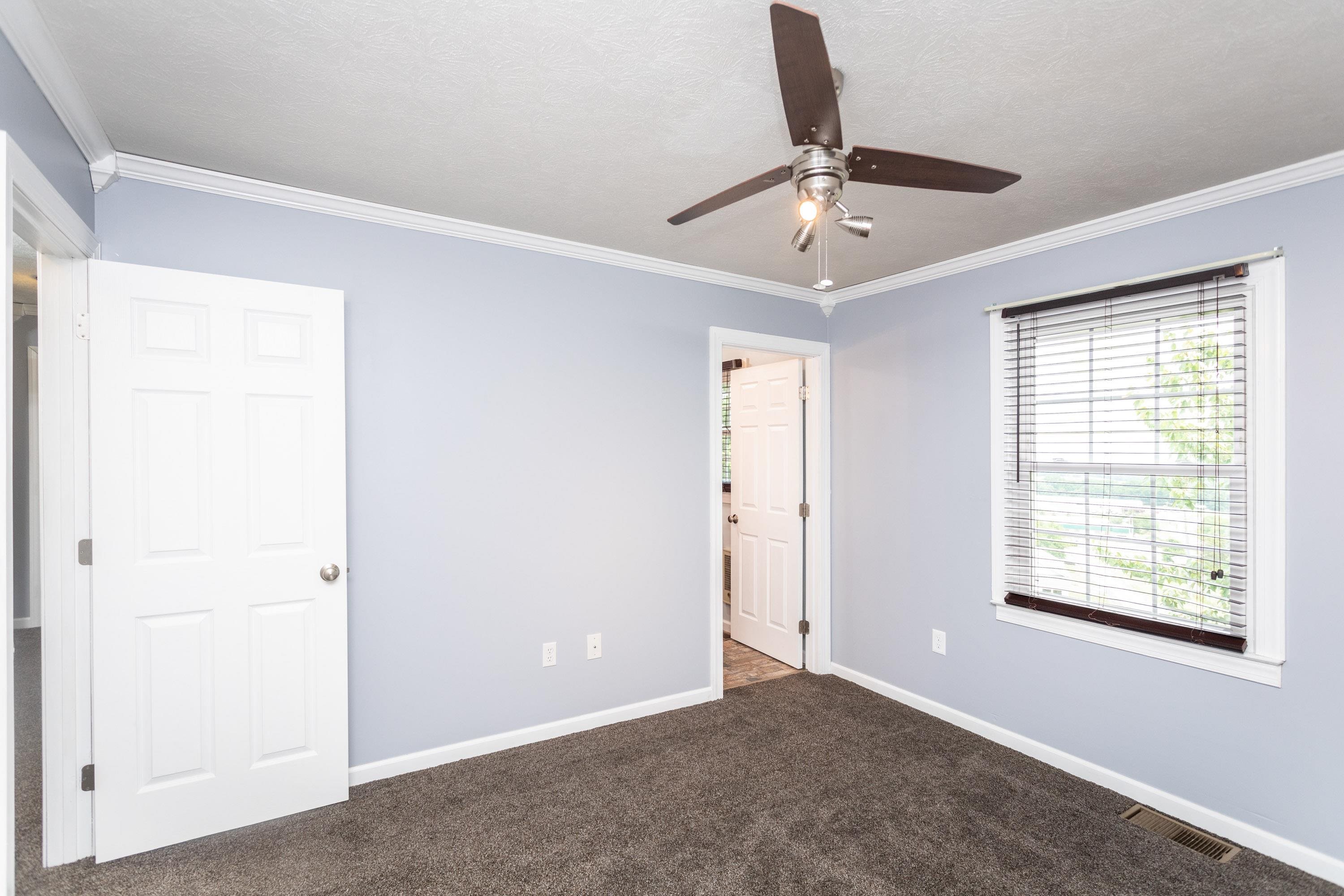 82 Hilltop Terrace Road Staunton, VA 24401 - Photo 18 of 39 Gallery Image 18