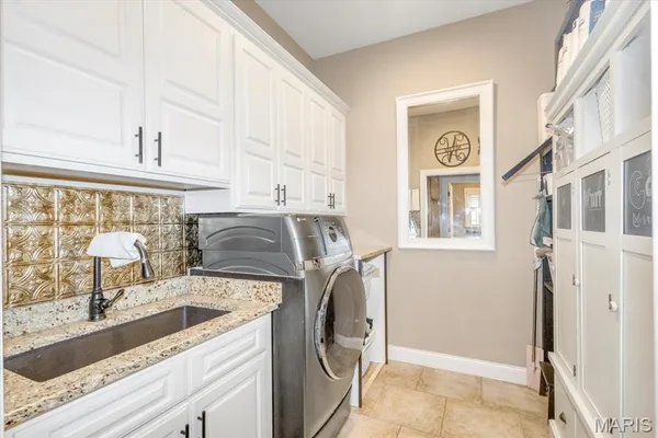 $589,000 | 534 Forest Park Drive, Wentzville, MO 63385