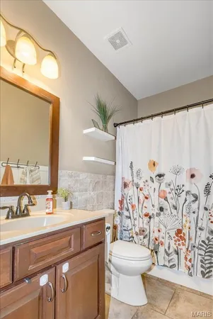 $589,000 | 534 Forest Park Drive, Wentzville, MO 63385