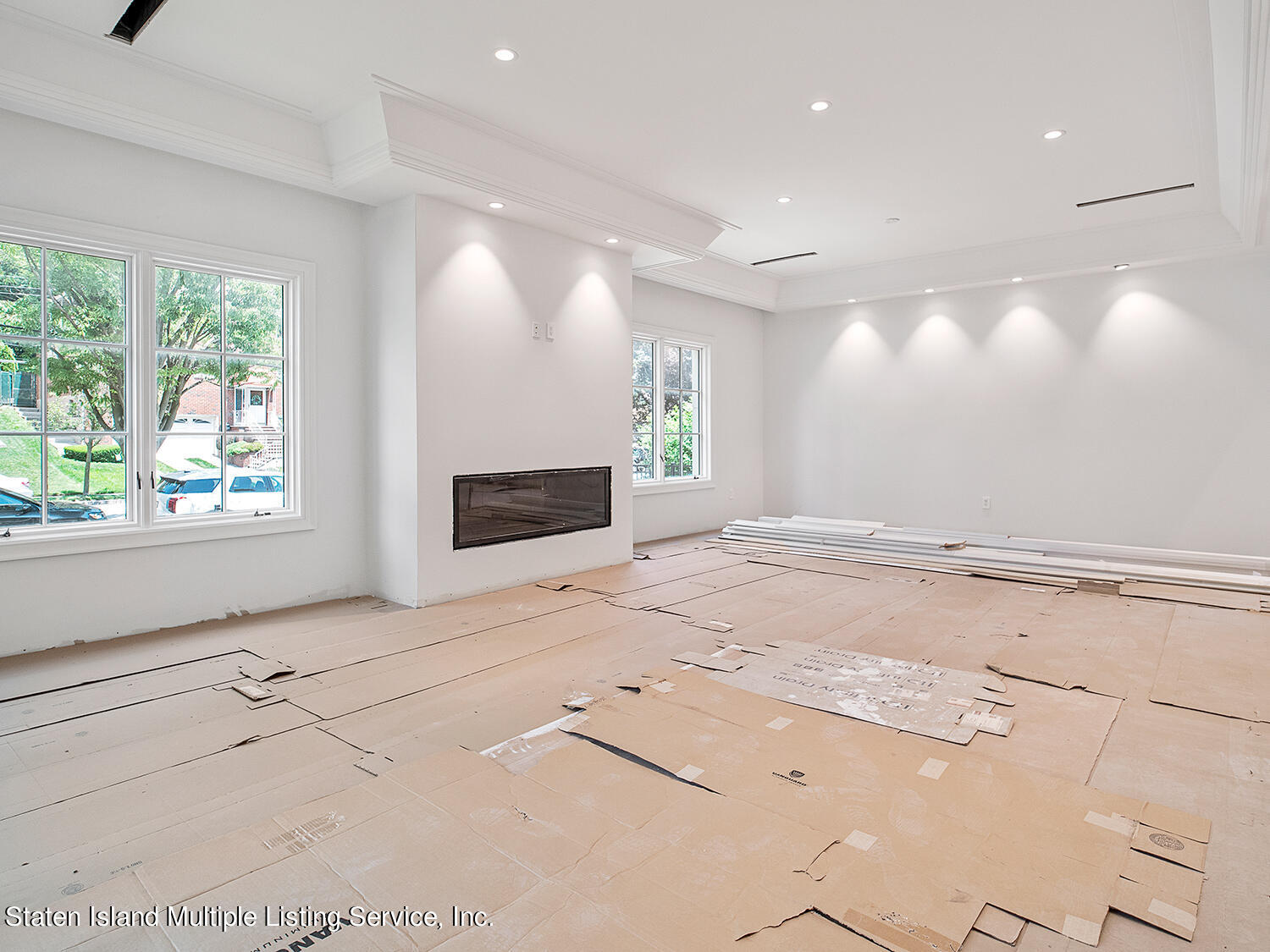636 West Fingerboard Road Staten Island, NY 10305 - Photo 18 of 45 P1477500