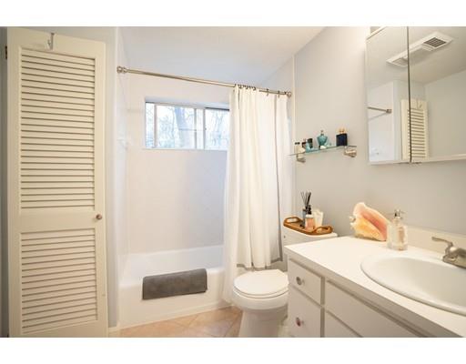 60 Dunster Road Bedford, MA 01730 - Photo 13 of 21 Gallery Image 13