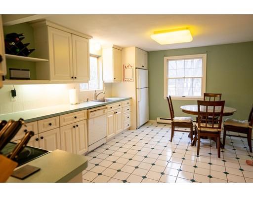 60 Dunster Road Bedford, MA 01730 - Photo 10 of 21 Gallery Image 10