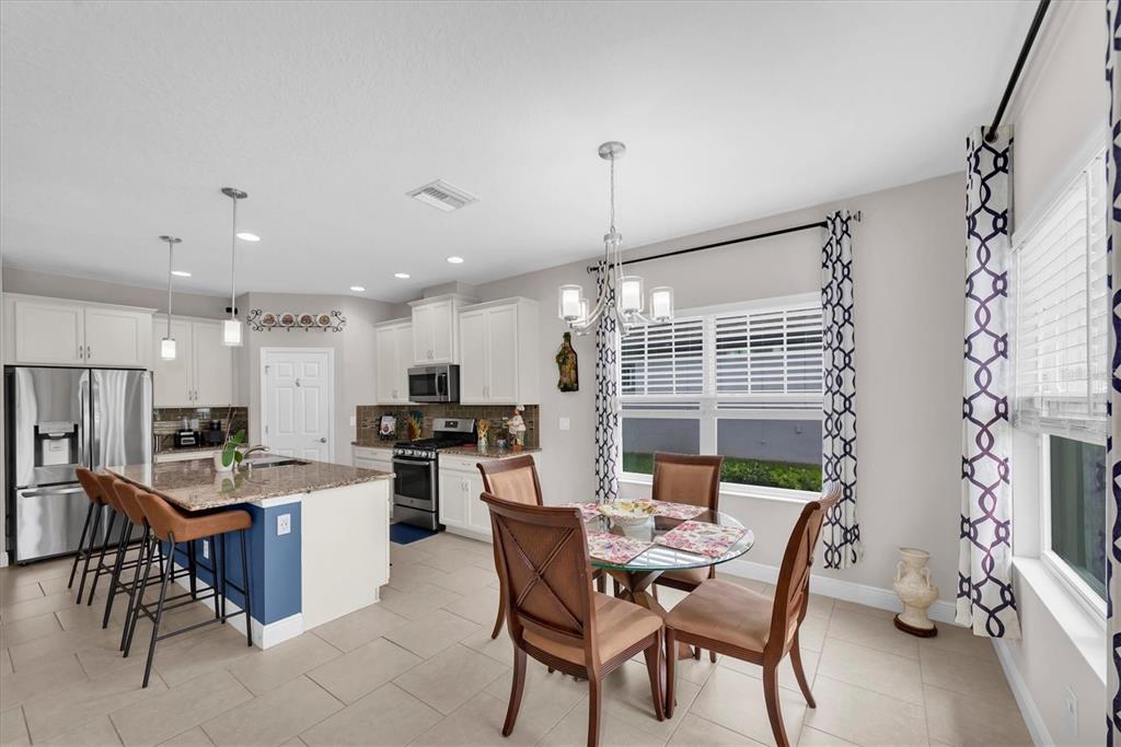 6210 Heirloom Place Apollo Beach, FL 33572 - Photo 14 of 57