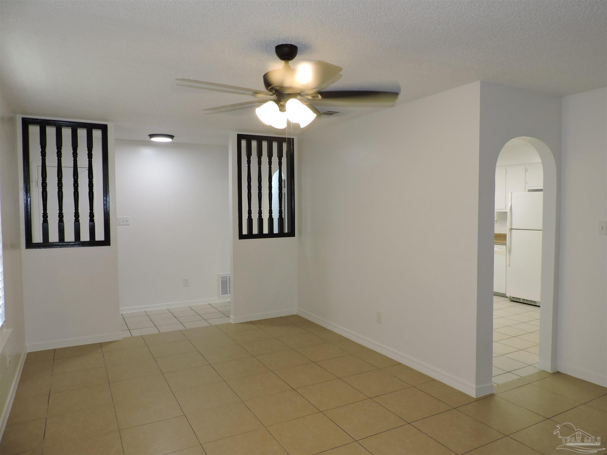 6611 Bellview Pines Place Pensacola, FL 32526 - Photo 6 of 25