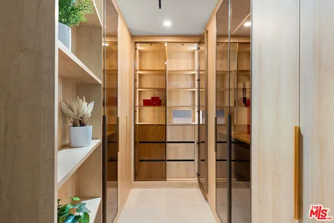 $3,595,000 | 2171 San Ysidro Drive, Beverly Hills, CA 90210