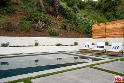 $3,595,000 | 2171 San Ysidro Drive, Beverly Hills, CA 90210