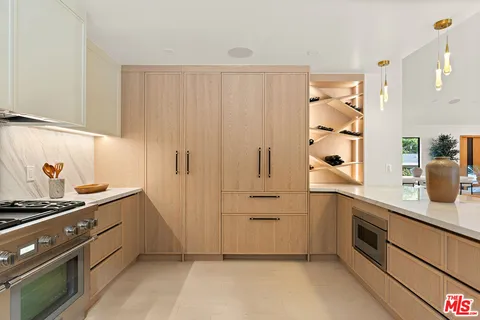 $3,595,000 | 2171 San Ysidro Drive, Beverly Hills, CA 90210