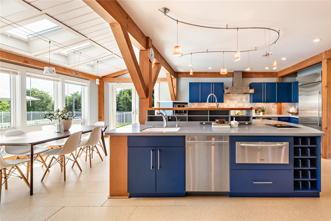 7 Beach Street Little Compton, RI 02837 - Photo 20 of 44