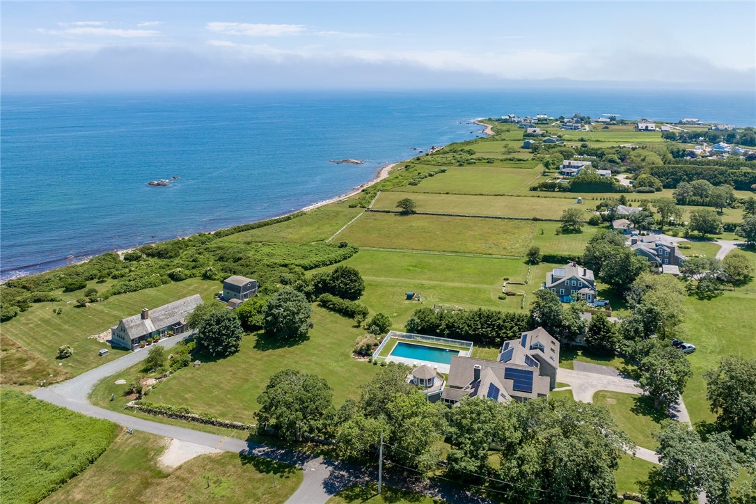 7 Beach Street Little Compton, RI 02837 - Photo 4 of 44