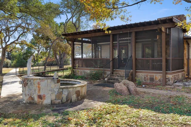 $725,000 | 200 Mesa Oaks, Leander, TX 78641