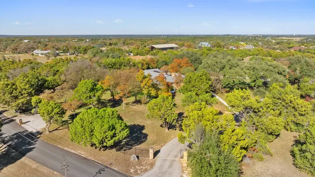 $725,000 | 200 Mesa Oaks, Leander, TX 78641