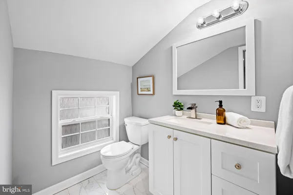 $299,500 | 1927 Bank Street, Baltimore, MD 21231