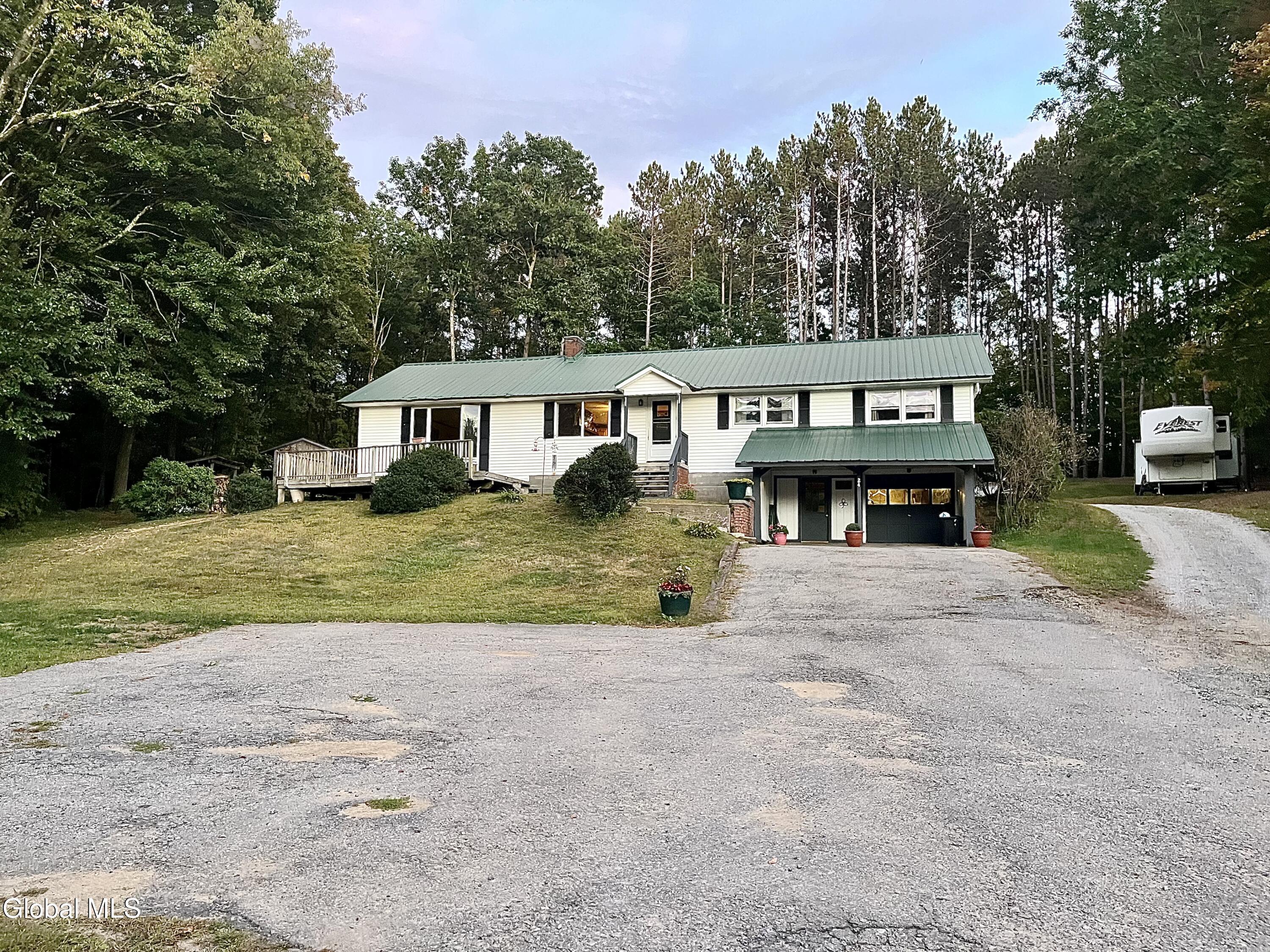 24 North Shore Road Edinburg, NY 12134 - Photo 3 of 44 IMG_6560