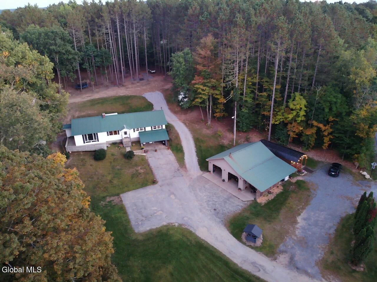 24 North Shore Road Edinburg, NY 12134 - Photo 4 of 44 IMG_6882