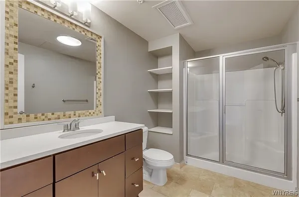 $1,500 | 2917 Main Street, Unit 210, Buffalo, NY 14214