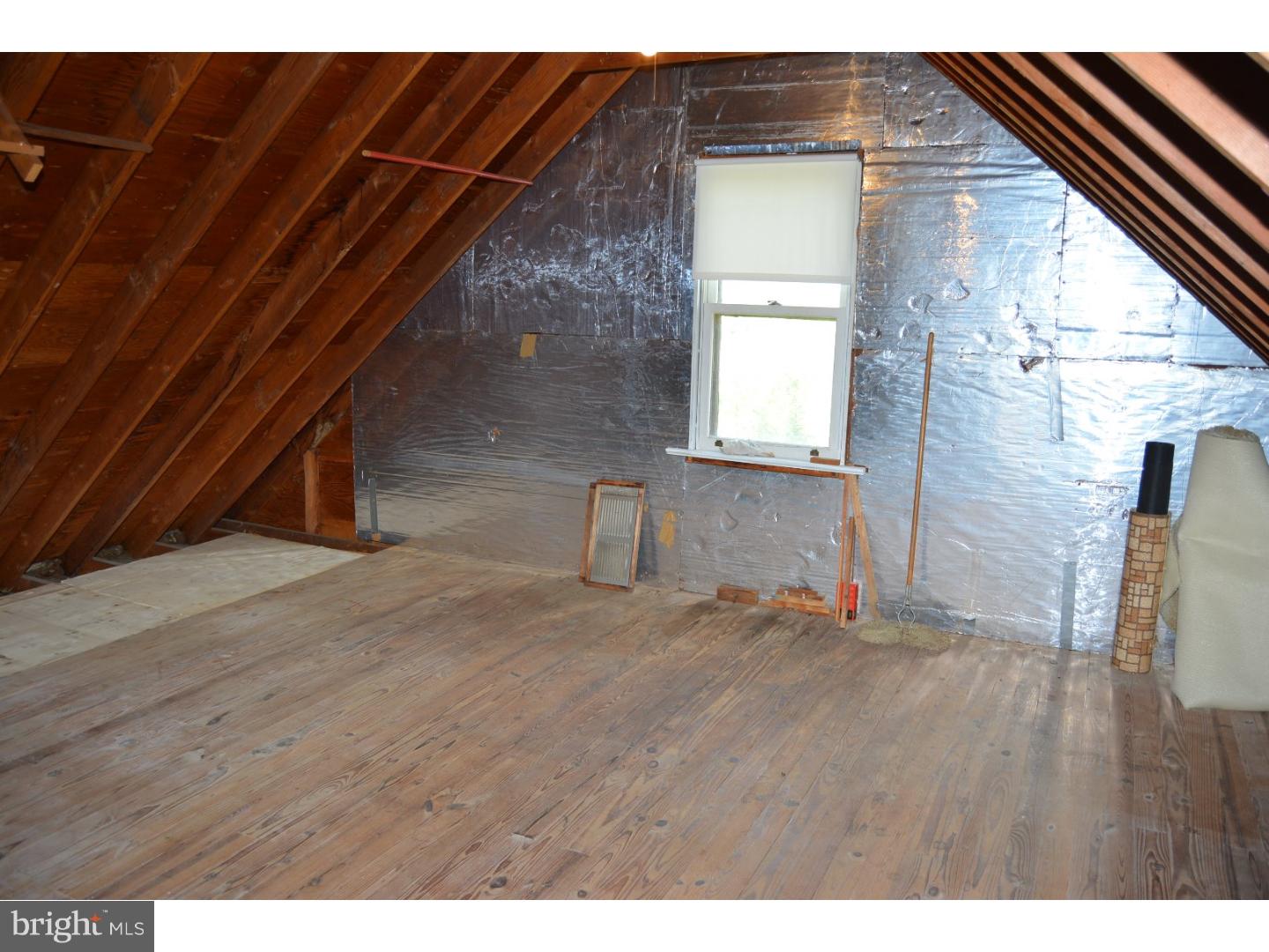 301 Sharon Road Robbinsville, NJ 08691 - Photo 9 of 17 Loft