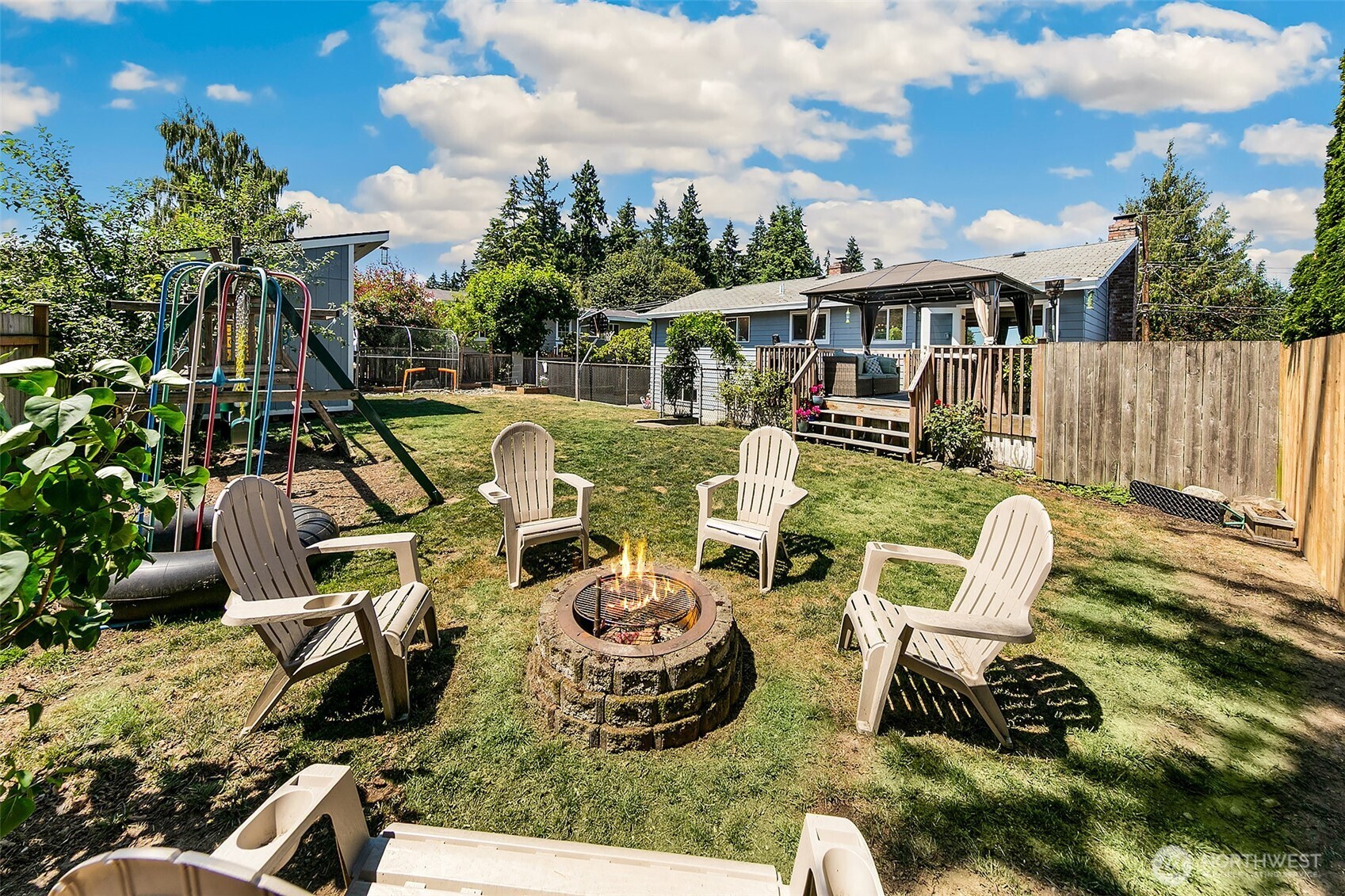 310 Pine Street Edmonds, WA 98020 - Photo 16 of 39